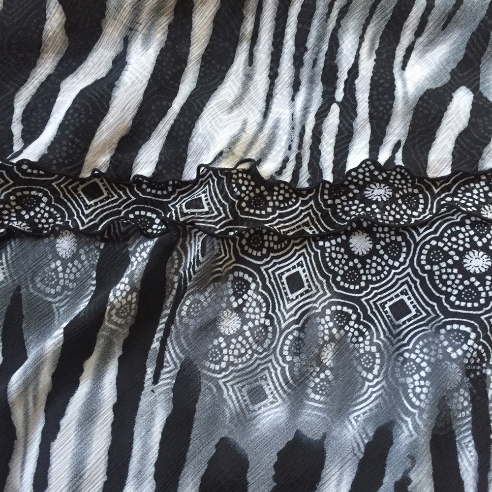 🛍Layered blouse - Picture 2 of 3